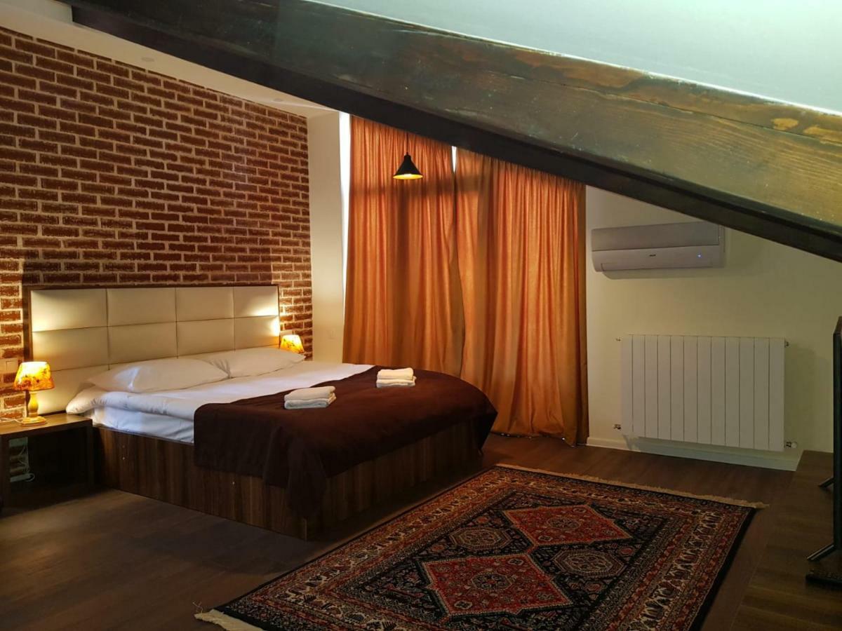 Apart Hotel Avlabari Yard Tbilissi Extérieur photo
